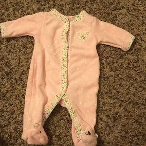 Baby outfit really cute didn’t fit baby so selling